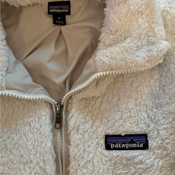 Patagonia Fuzzy Vest Size Medium - Picture 2 of 4